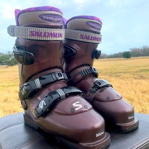 🌎FREE SHIPPING🌎 Salomon optima ultra light wisteria purple ski boots